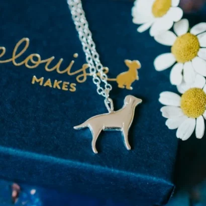 Labrador Dog Necklace, handmade with Sustainable Silver, Box Shot